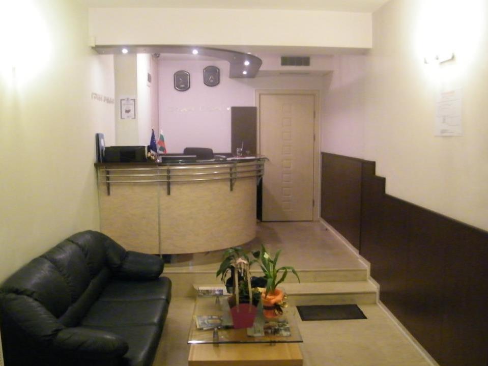 Family Hotel Gran Ivan Varna Exterior photo
